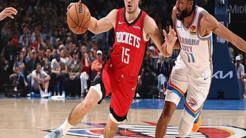 蓝十字客场前景分析：专家捕捉关键信息，期号预测解读